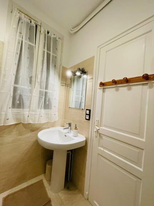 Grande Maison : Pres De Paris/Orly วิลล์เนิร์ฟ-เลอ-รัว ภายนอก รูปภาพ
